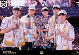 LOL-T1问鼎S15全球总决赛冠军，Faker收获个人第(dì)六冠