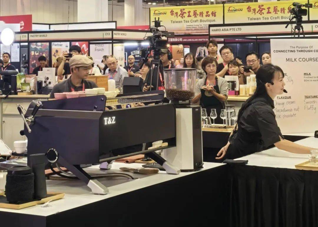 赛事回顾|新加坡全国咖啡锦标赛(SNCC)比赛指定用机:Tamp;Z品牌飞跃咖啡机闪耀国际舞台,广受好评!