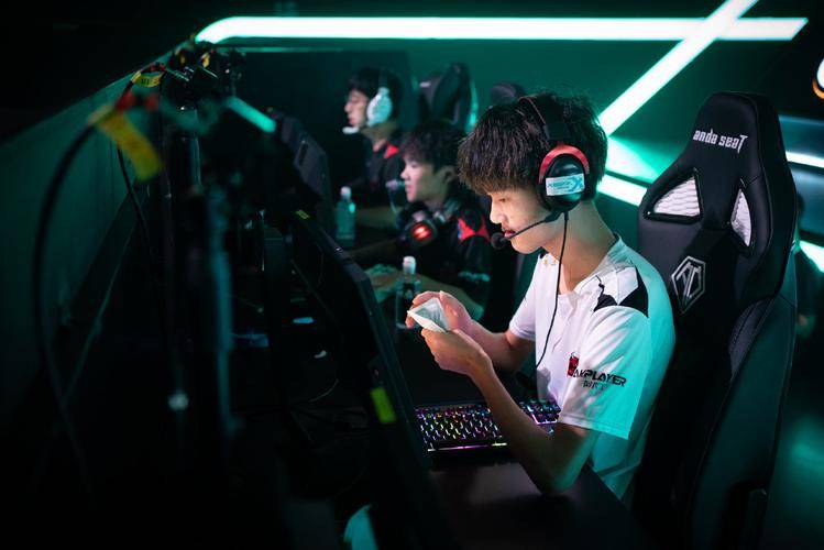 今日电竞竞猜实单 +【CCT S3 Europe Series 6|Sprout vs ECSTATIC|比分预测:1-2|图池适配与重夺效率占优,ECSTATIC小胜】