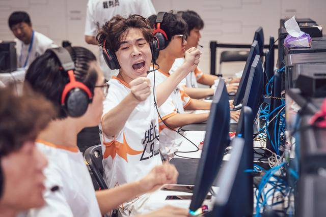 “热血电竞·荣耀中原”2025河南省全民健身电竞冠军联赛