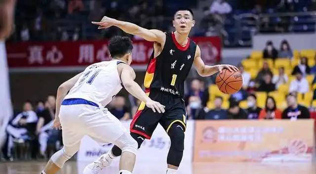 杨鳴(míng)全(quán)运会战術(shù)解读及(jí)阵容分析