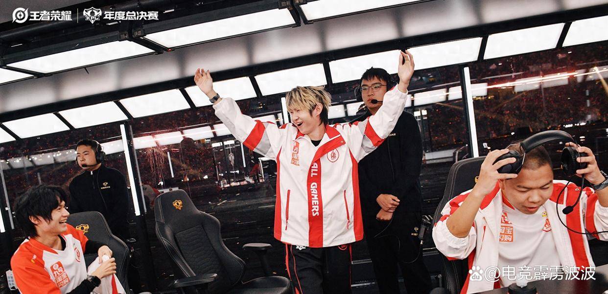 KPL开始制裁AG,王朝太强逼官方出手?新增8大奖暗藏KPL平衡术